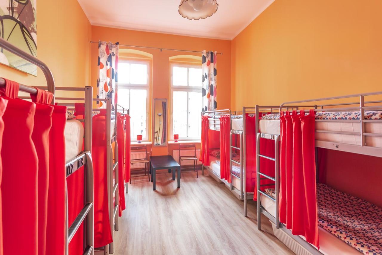 Babel Hostel, Dworzec Pkp, Rynek Vratislav Exteriér fotografie